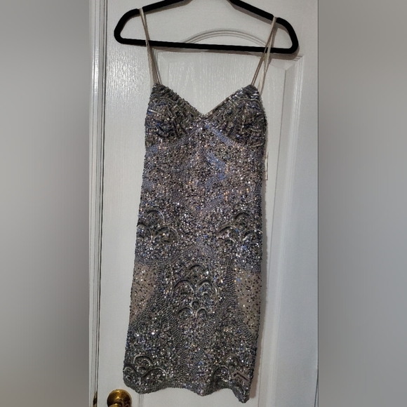 NWT Silver Sequin Embellished Cocktail Dress Size 10 by Aidan Mattox - Picture 8 of 14